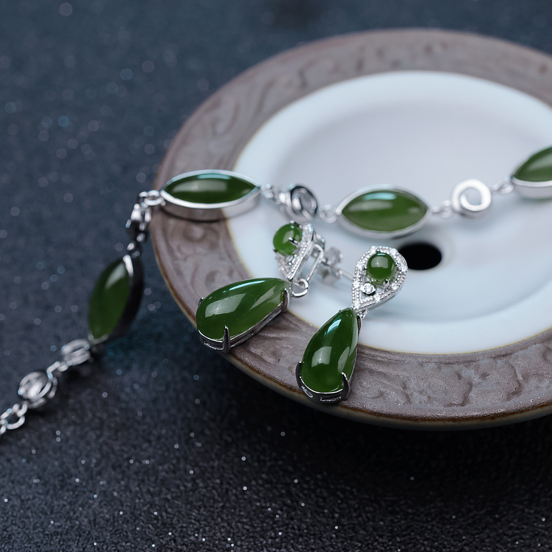 山料和田碧玉手链-红掌柜