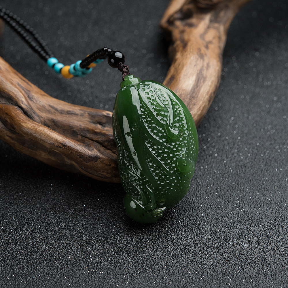 和田碧玉白菜吊坠-红掌柜