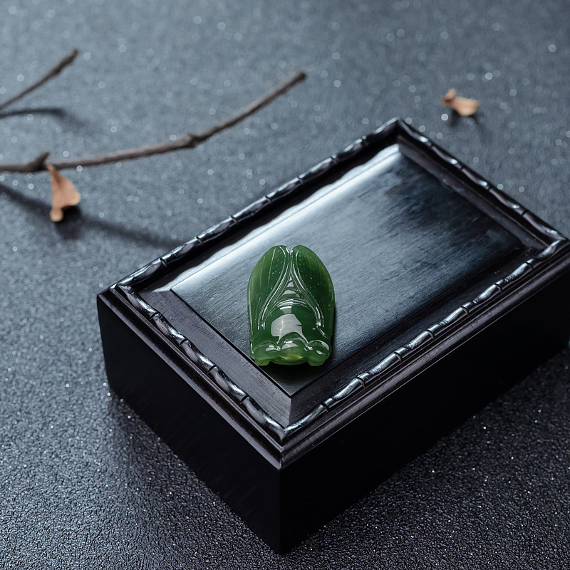 和田碧玉一鸣惊人-红掌柜