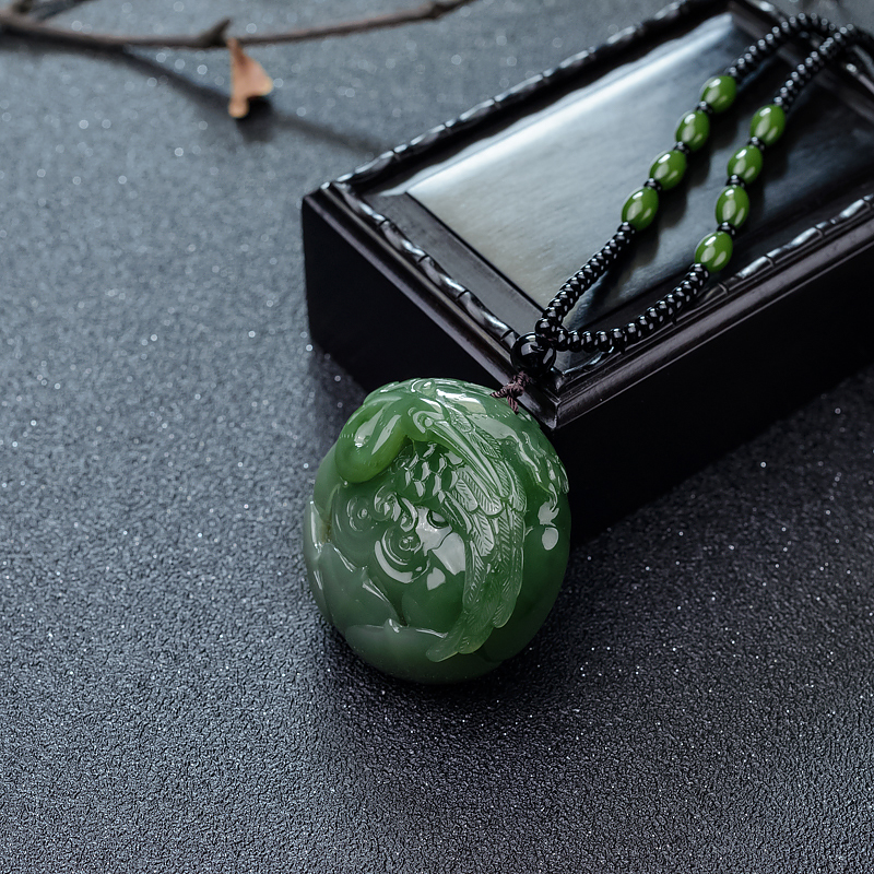 和田碧玉一鹭莲升吊坠-红掌柜