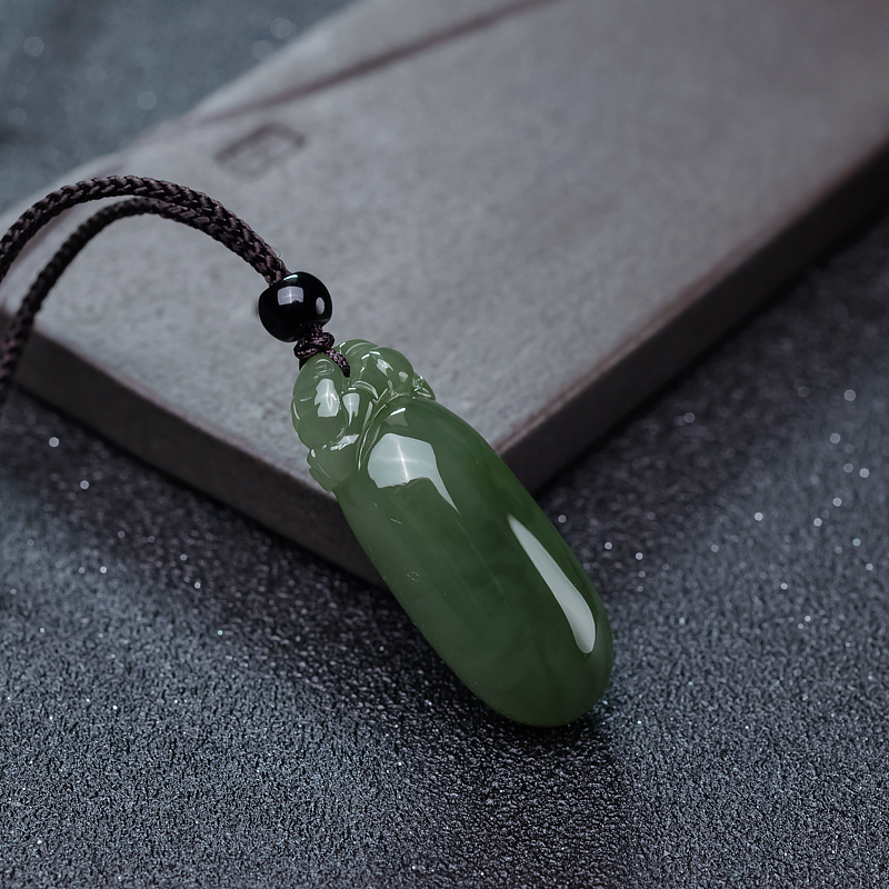 天然和田碧玉福豆吊坠-红掌柜