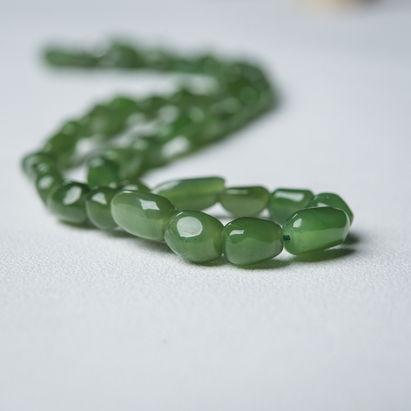 天然山料和田碧玉随形项链-红掌柜