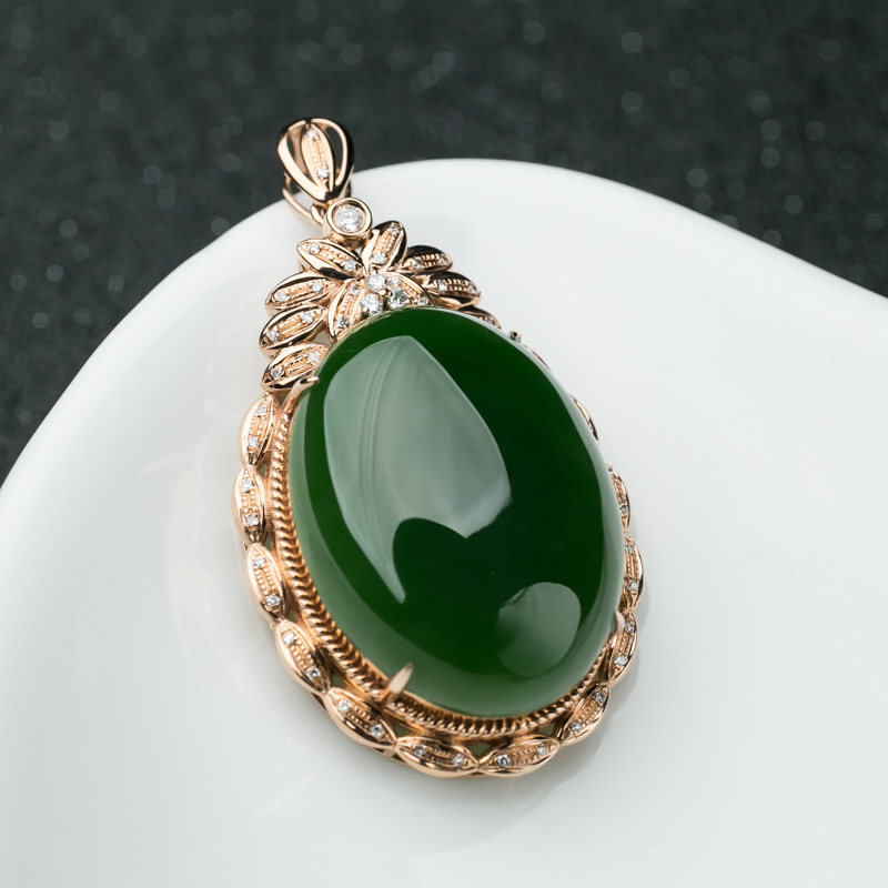 山料和田玉蛋面形吊坠-红掌柜