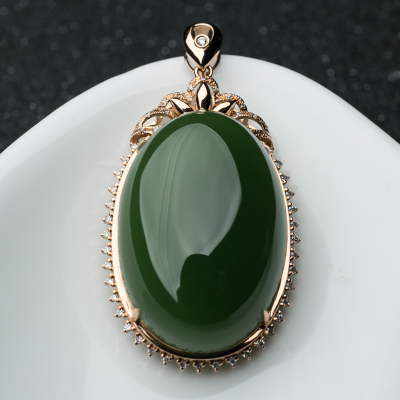 和田碧蛋面形吊坠-红掌柜