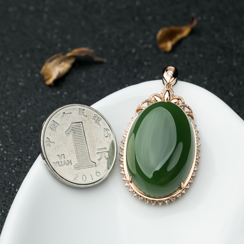 天然和田玉蛋面形吊坠-红掌柜