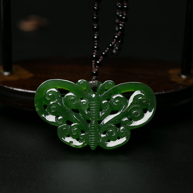 山料和田玉蝴蝶吊坠-红掌柜