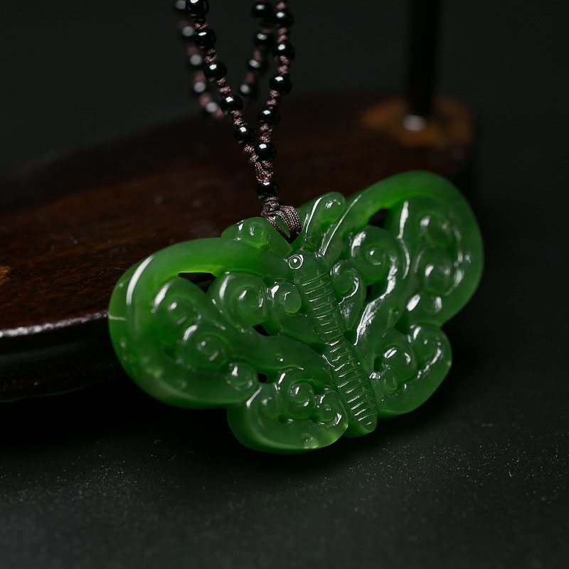 天然和田玉蝴蝶吊坠-红掌柜