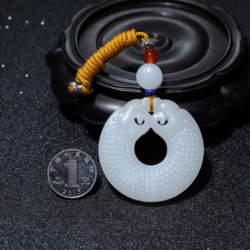 和田白玉双龙扣-红掌柜