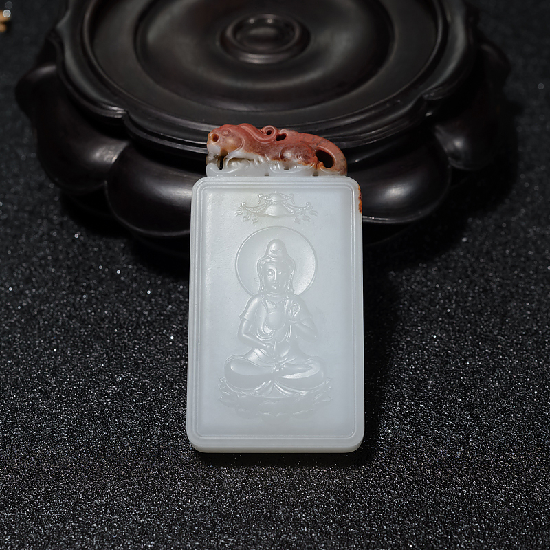 山料俏色和田玉观音吊坠-红掌柜