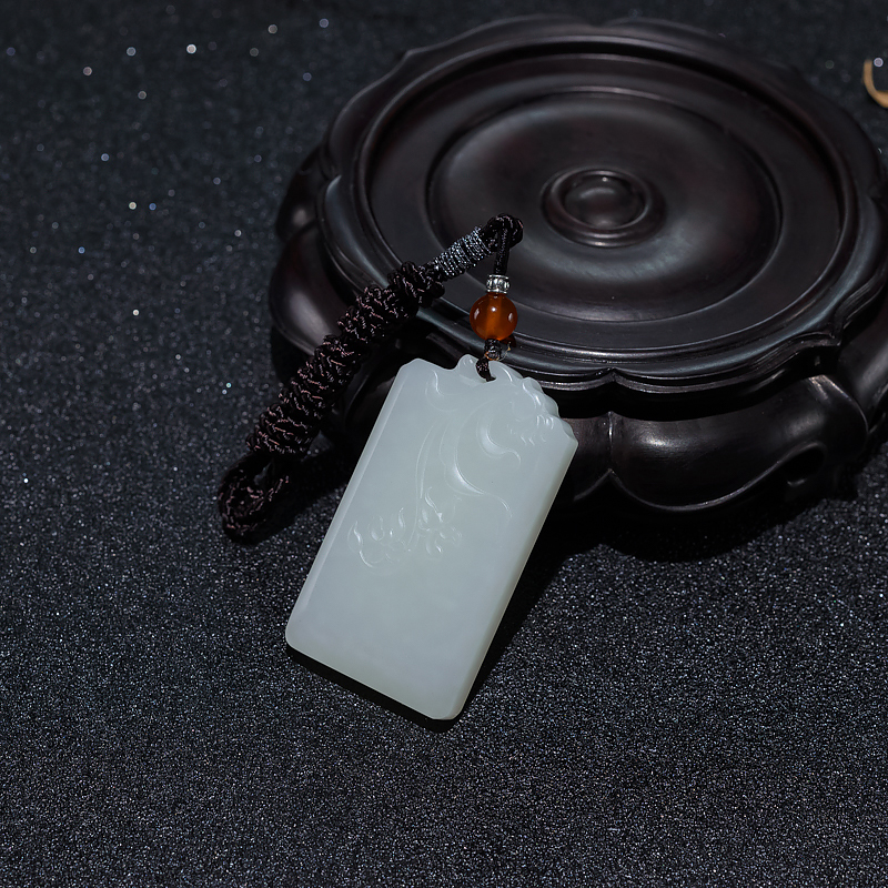 天然山料和田青白玉兰花吊坠-红掌柜