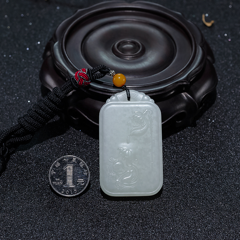 山料和田青白玉吊坠-红掌柜