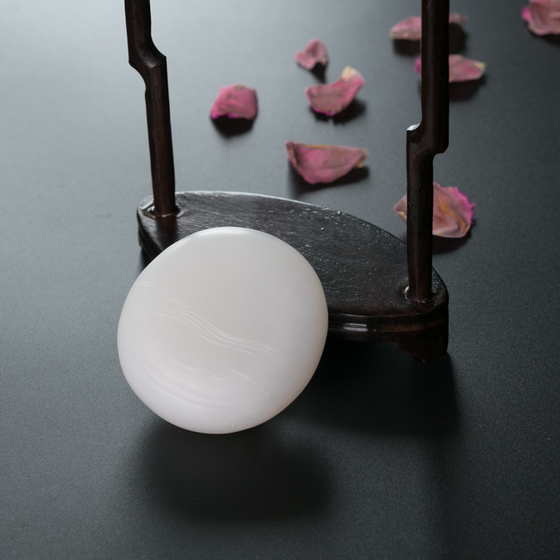 和田玉达摩手把件-红掌柜