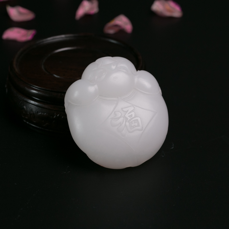 山料和田玉招财猪手把件-红掌柜