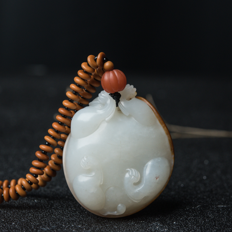 和田玉赑屃手把件-红掌柜