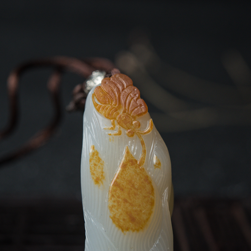 天然和田玉节节高升吊坠-红掌柜