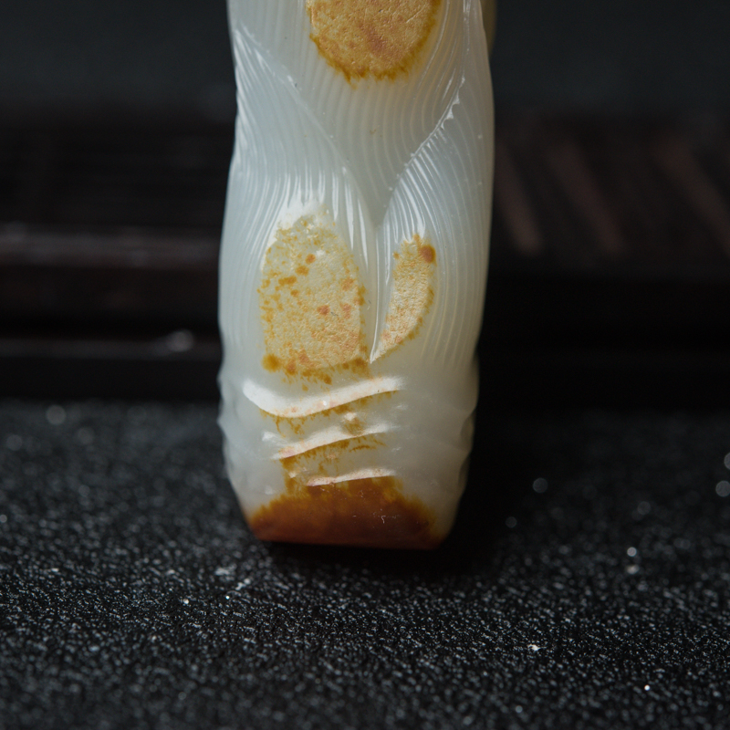 新疆和田玉节节高升吊坠-红掌柜