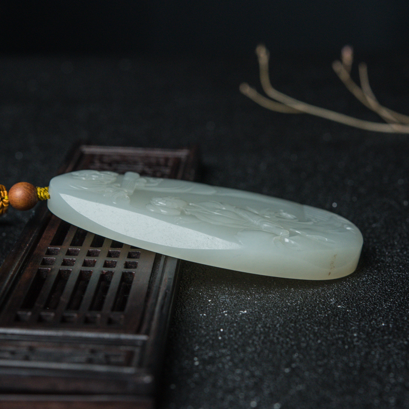 籽料天然和田青白玉仕女吊坠-红掌柜