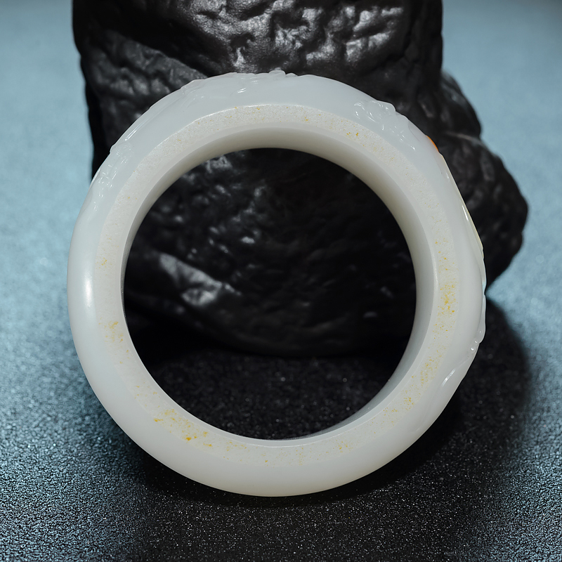 58mm和田白玉龙凤手镯