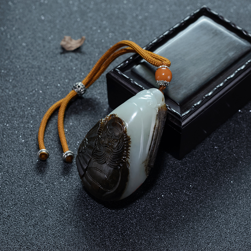 天然山料俏色和田玉钟馗手把件-红掌柜