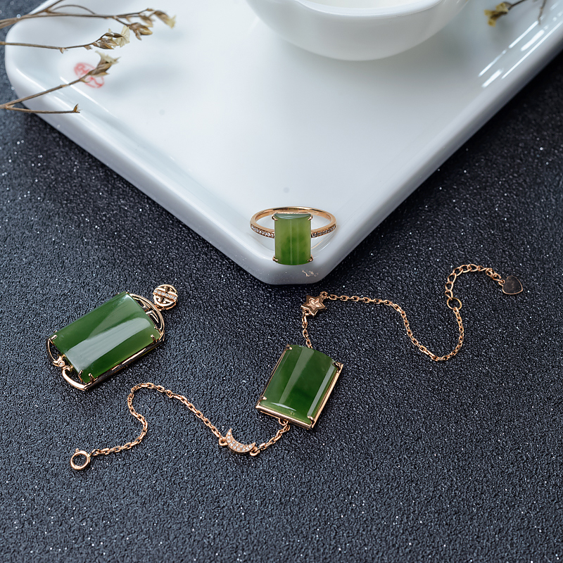 18K山料和田碧玉套装（三件）-红掌柜