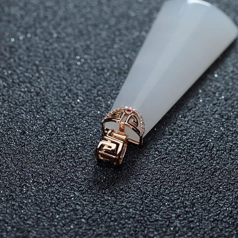 山料和田白玉吊坠-红掌柜