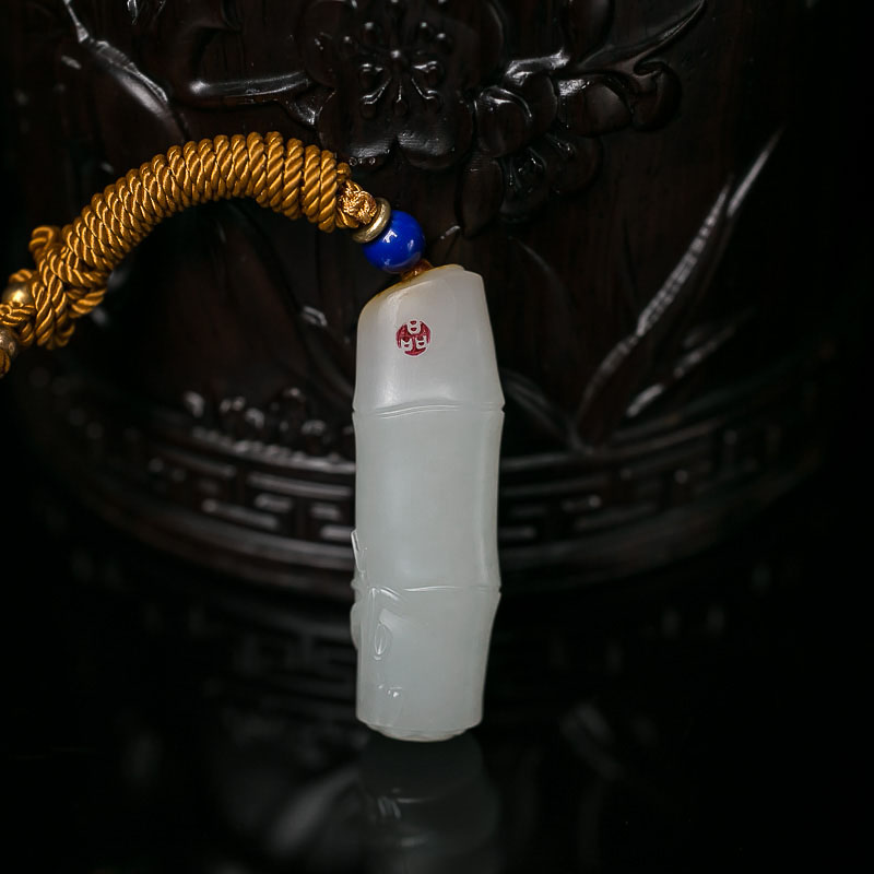 和田玉竹节吊坠-红掌柜