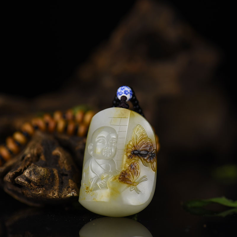 籽料和田玉童子吊坠-红掌柜