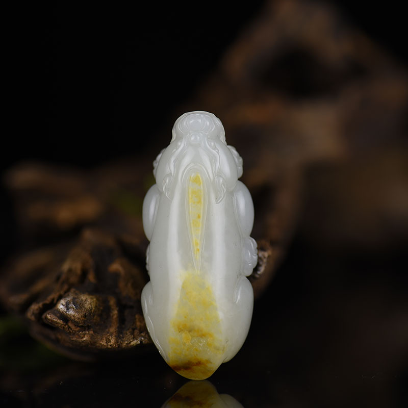 和田玉吊坠-红掌柜