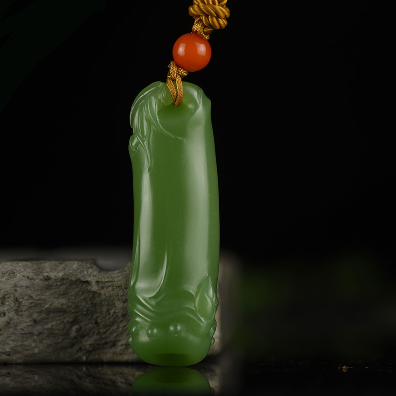 俄料天然和田碧玉节节高升吊坠-红掌柜