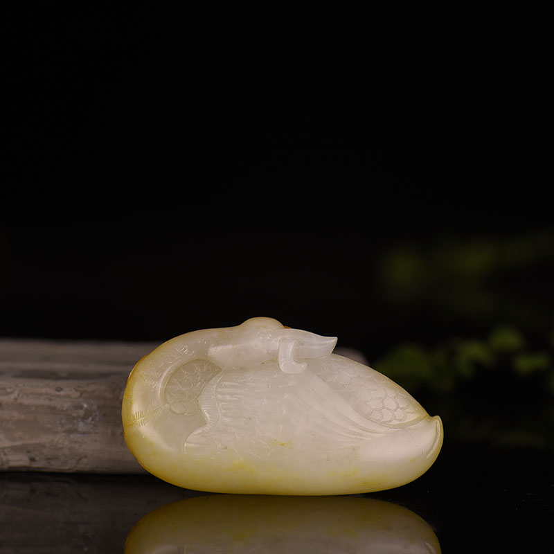 新疆天然籽料和田白玉鹅如意吊坠-红掌柜