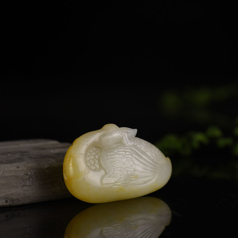 新疆天然籽料和田白玉吊坠-红掌柜