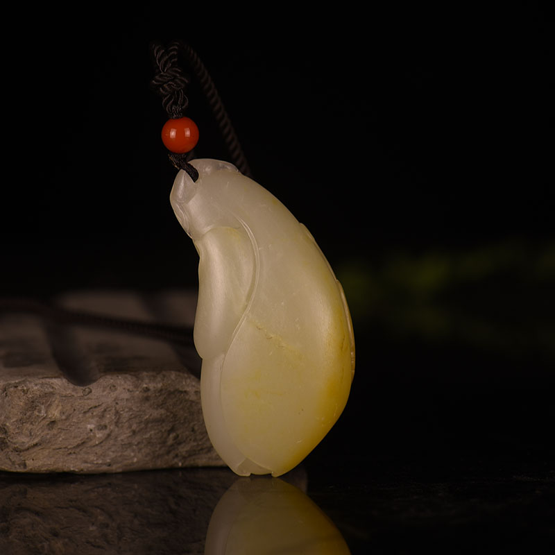 新疆天然籽料和田白玉玉兰花吊坠-红掌柜
