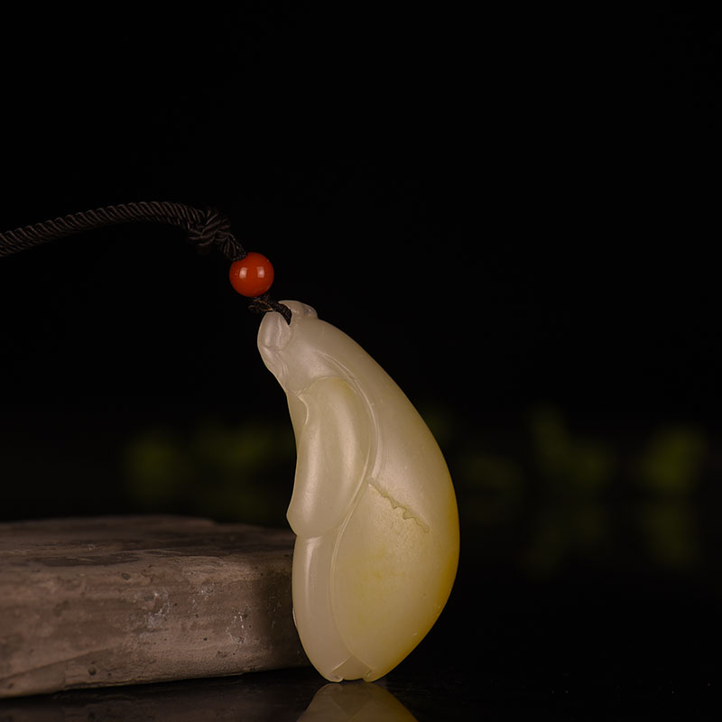 天然籽料和田白玉玉兰花吊坠-红掌柜