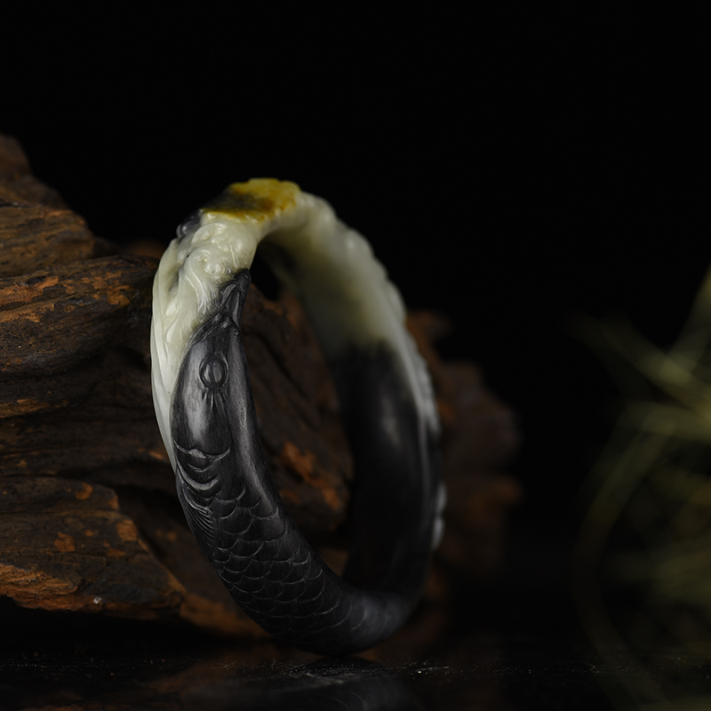 和田青花玉年年有余手镯-红掌柜