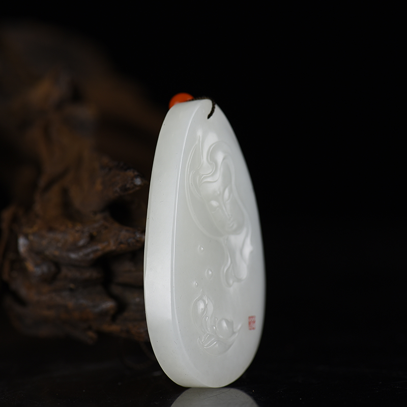 新疆天然籽料和田白玉吊坠-红掌柜