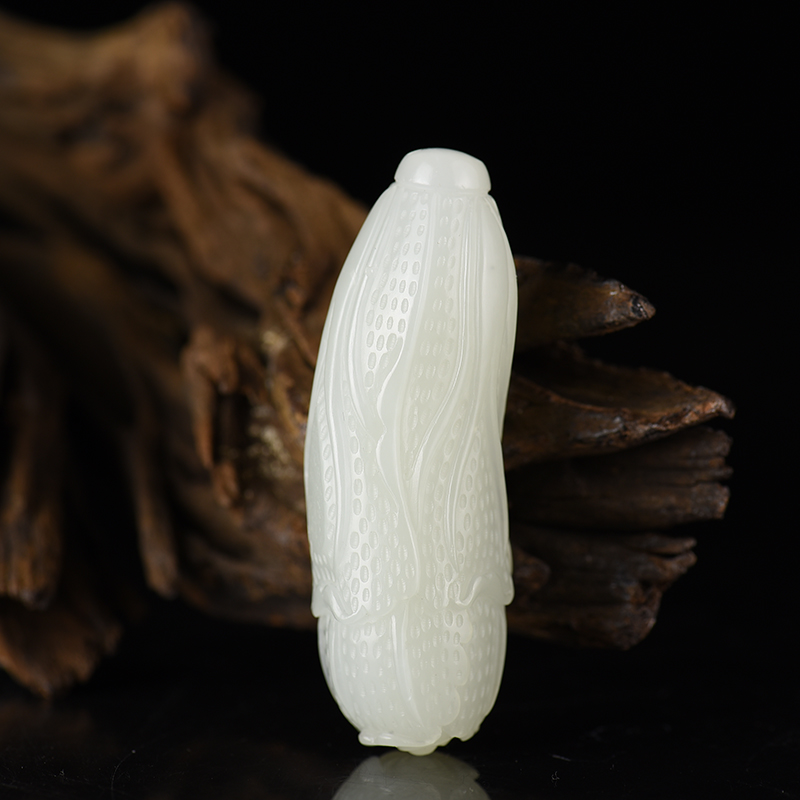 新疆天然和田白玉摆财吊坠-红掌柜