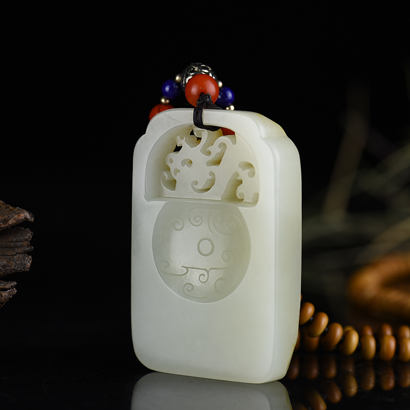 和田白玉龙凤挂坠-红掌柜