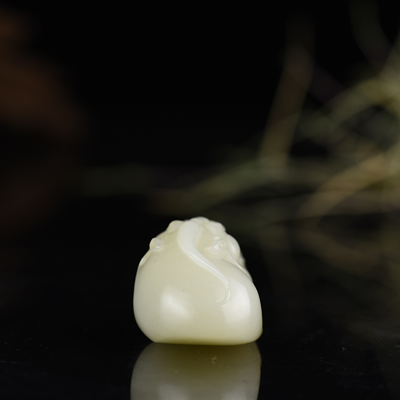 和田玉貔貅挂坠-红掌柜