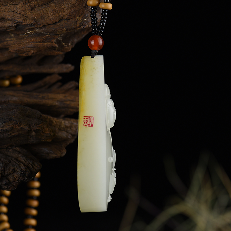 新疆天然籽料和田玉花开见佛吊坠-红掌柜