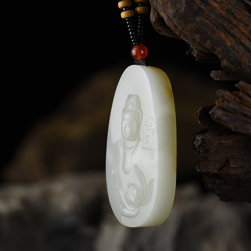 新疆天然籽料和田青白玉吊坠-红掌柜