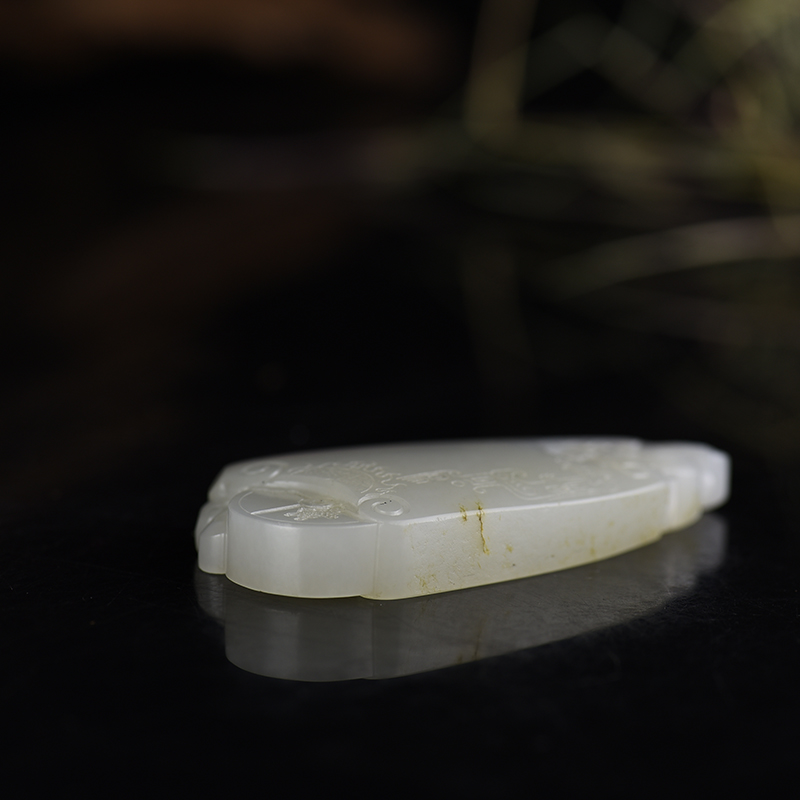 新疆籽料和田白玉府上有龙吊坠-红掌柜