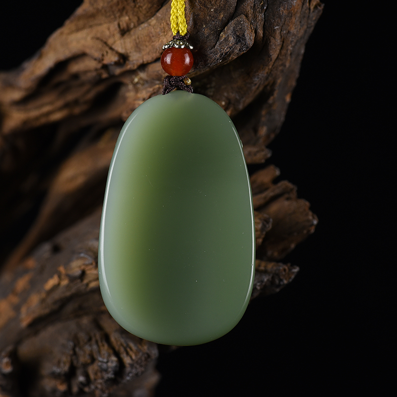 俄料天然和田碧玉蝶恋花吊坠-红掌柜