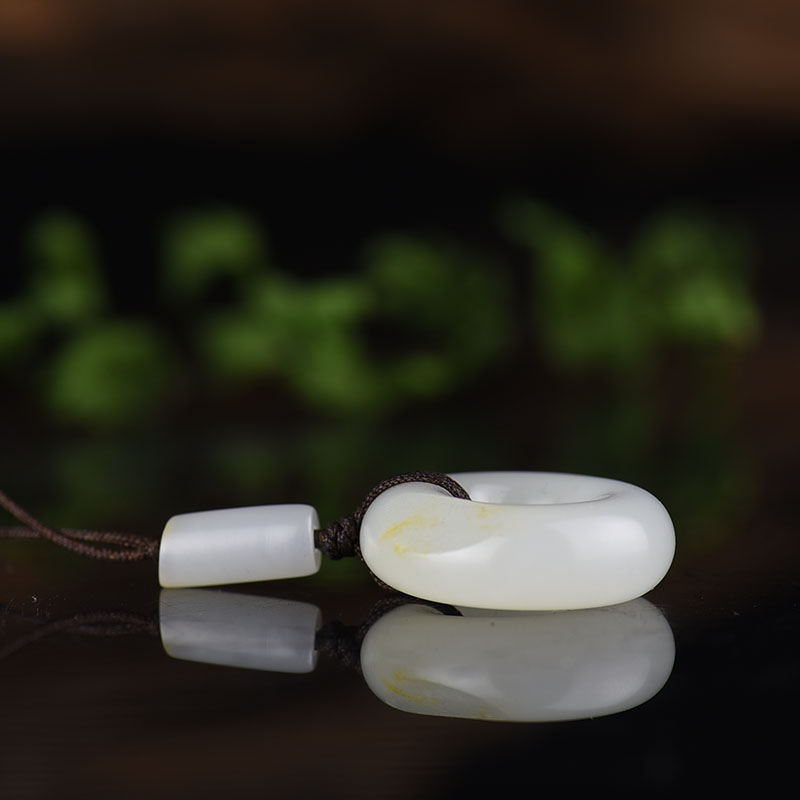 新疆天然和田白玉平安扣吊坠-红掌柜