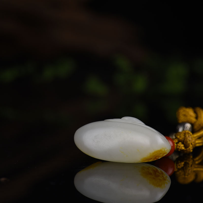 和田白玉鹅如意吊坠-红掌柜