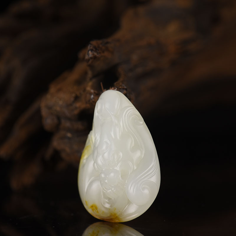 新疆籽料和田白玉貔貅吊坠-红掌柜