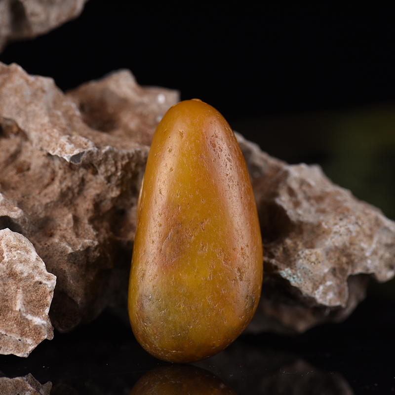 和田关公吊坠-红掌柜