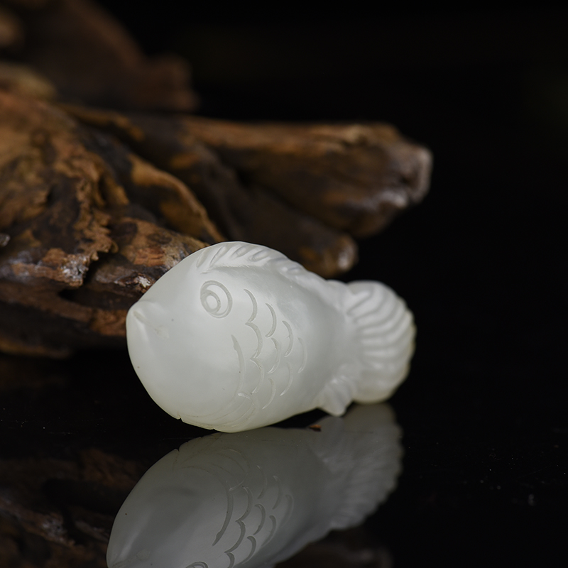 新疆籽料和田白玉争上游吊坠-红掌柜