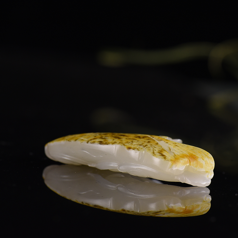 新疆籽料和田白玉年年有余吊坠-红掌柜