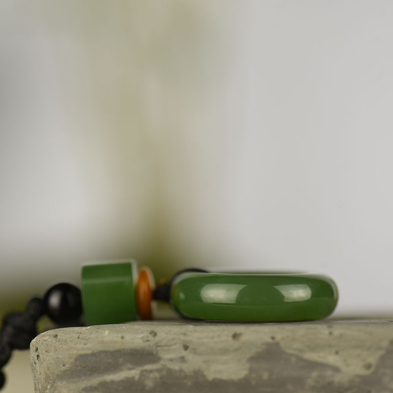 俄罗斯山料和田碧玉平安环吊坠-红掌柜