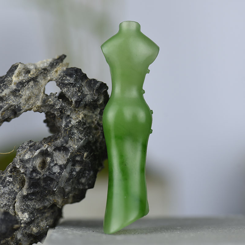 和田碧玉旗袍-红掌柜